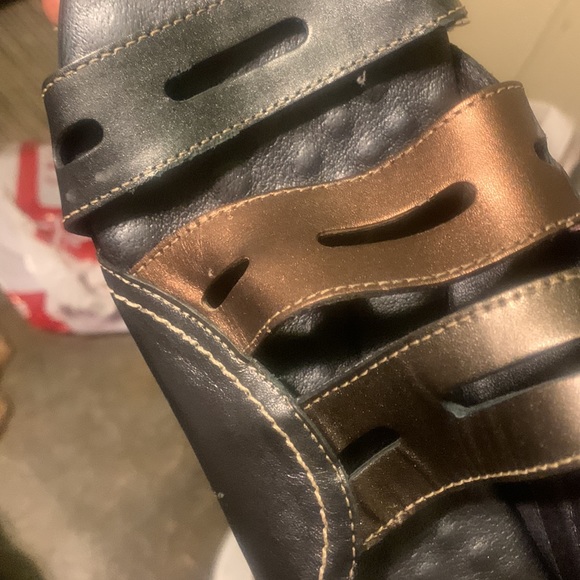 Elites Sandals - Picture 5 of 10